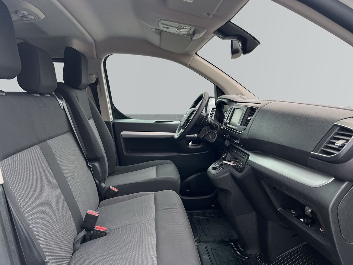 Toyota Proace Verso 2021, photo 7/10