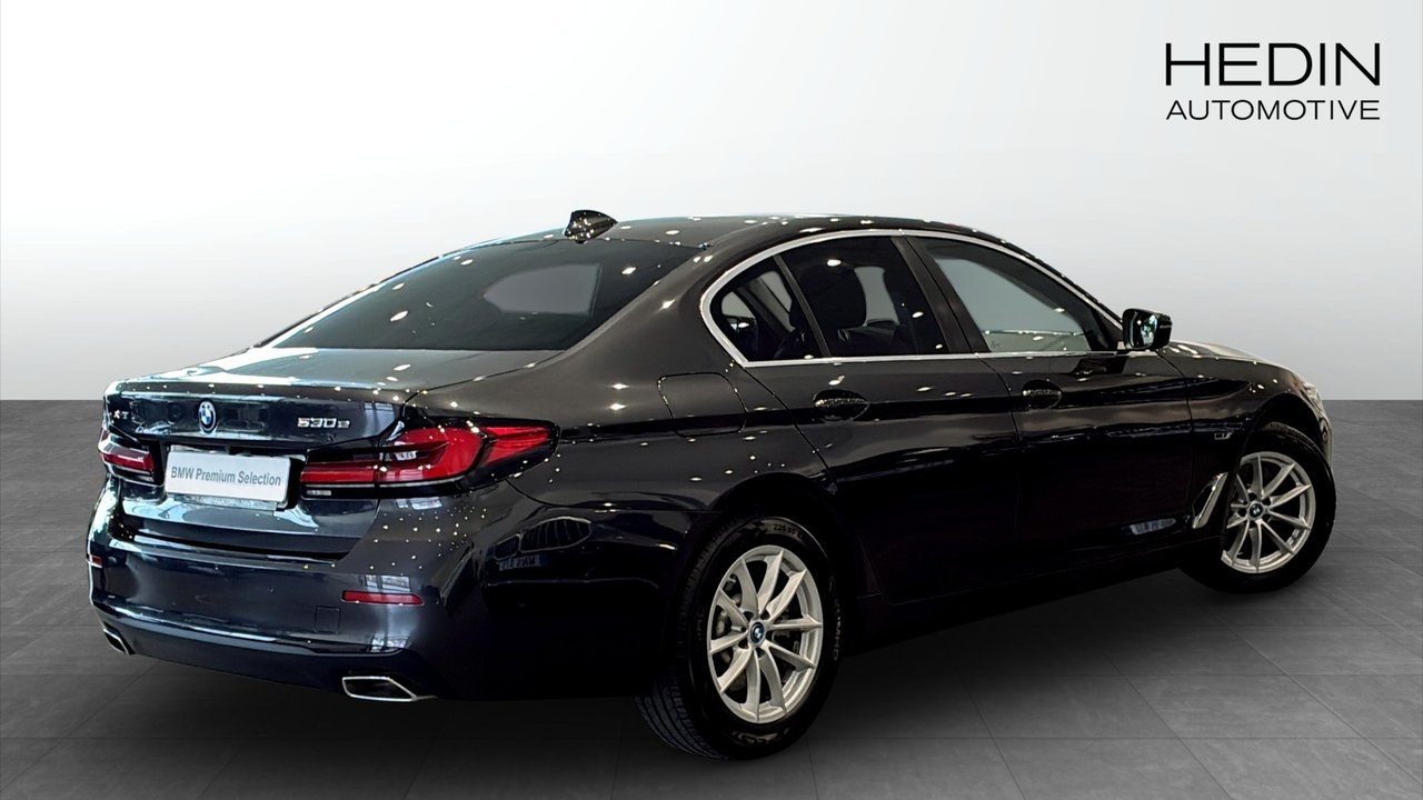 BMW 530 e xDrive Sedan Drag,rattvärme 2023, photo 2/9