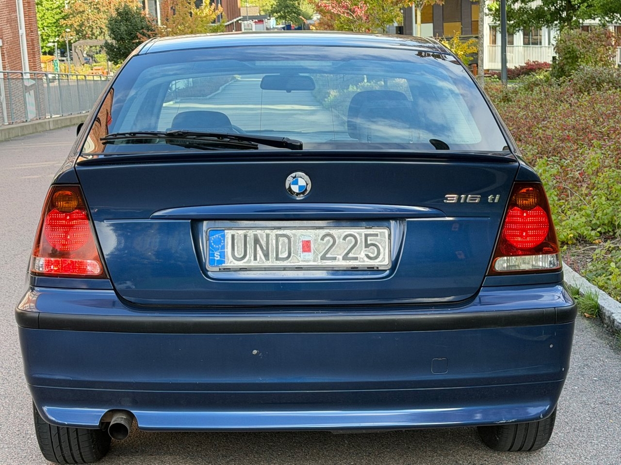BMW 316 ti Compact 116 HK Välvårdad 2004, kuva 4/10