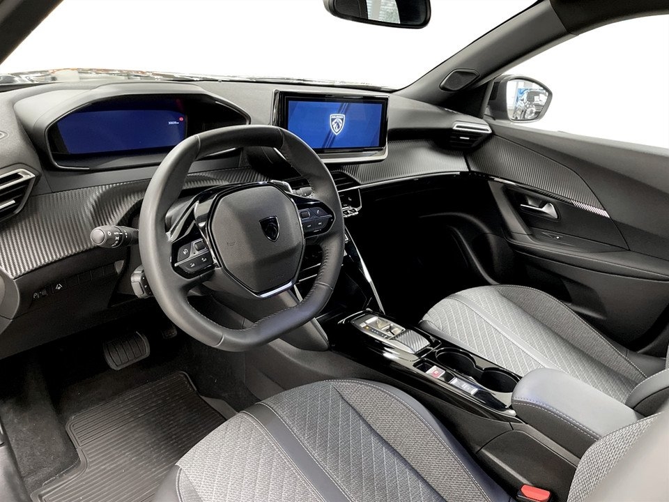 Peugeot 2008 GT 1.2 PT 130hk Aut 2025, kuva 5/10