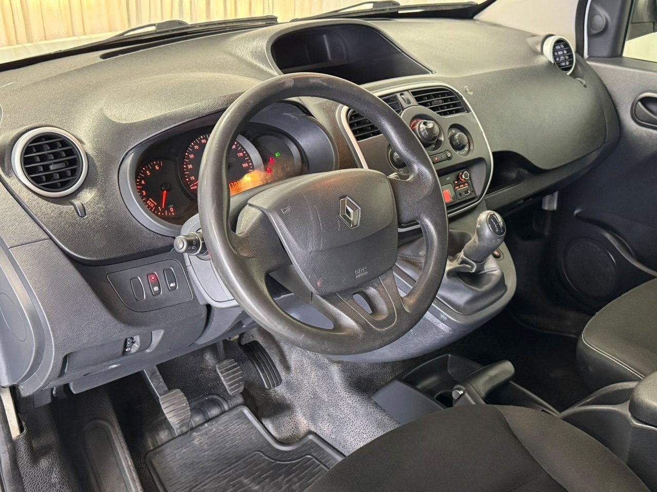 Renault Kangoo Express 2015, kuva 7/10