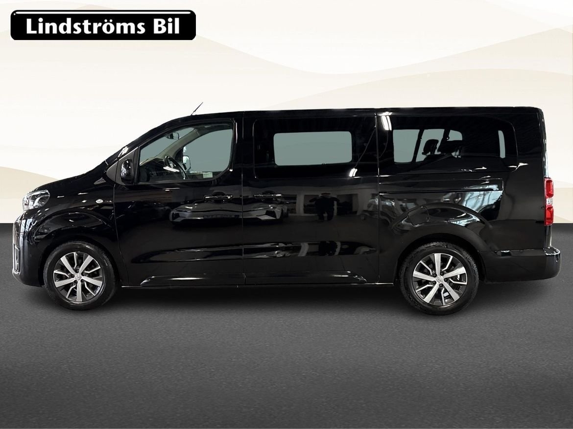 Toyota Proace Verso 2017, photo 6/10