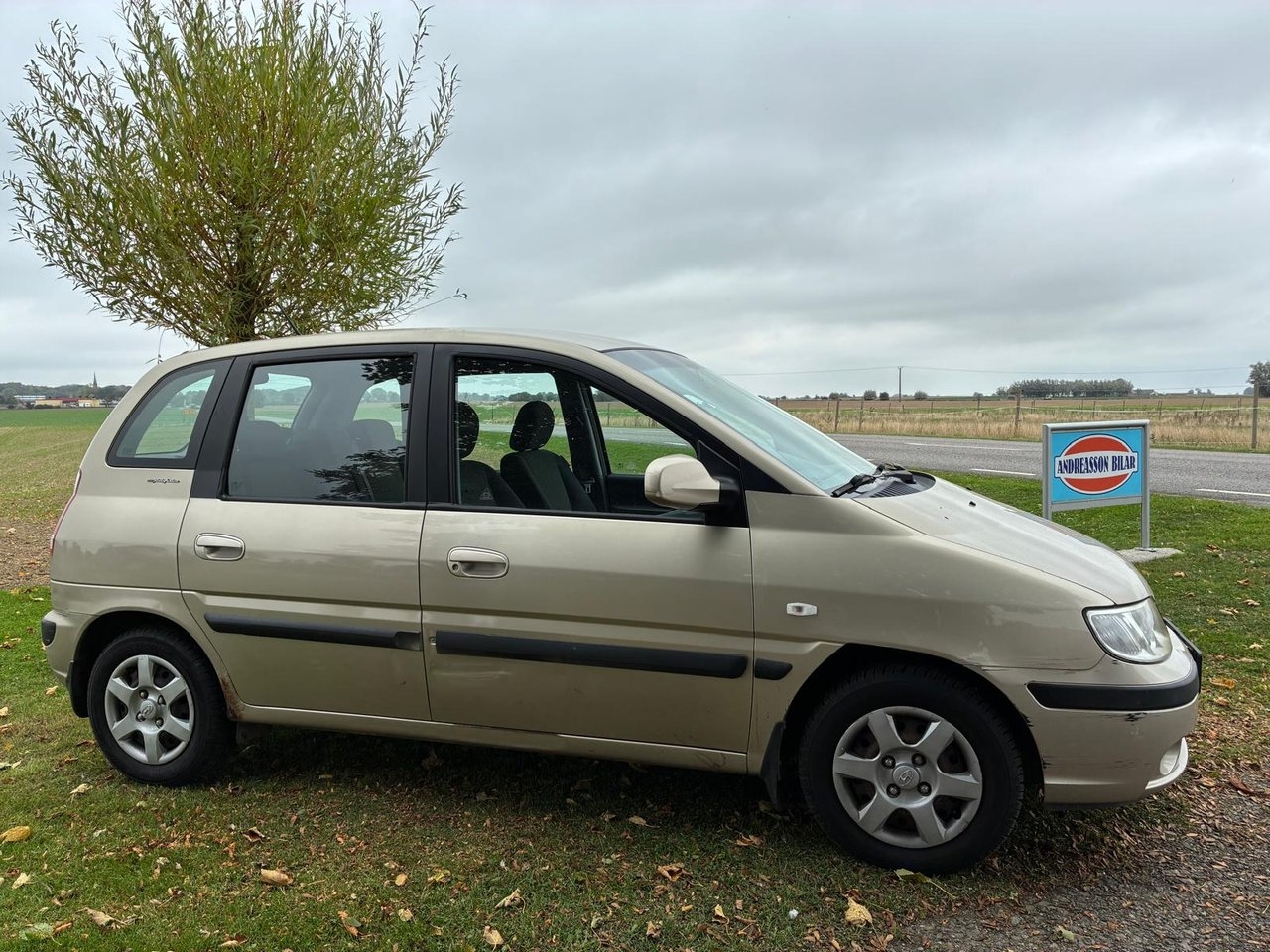 Hyundai Matrix 1.8 , 1 ägare , Nybes 2007, kuva 3/6