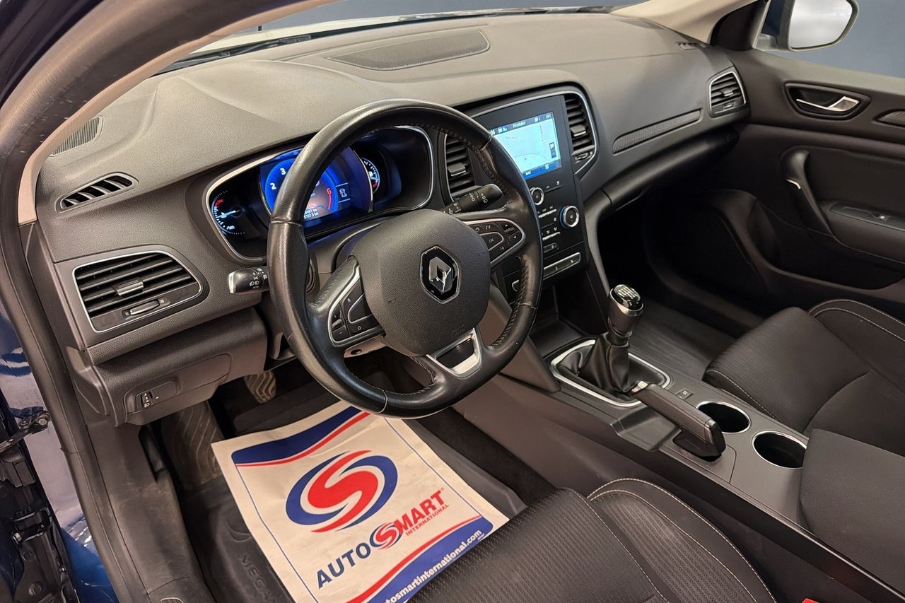Renault Megane 2019, kuva 3/10