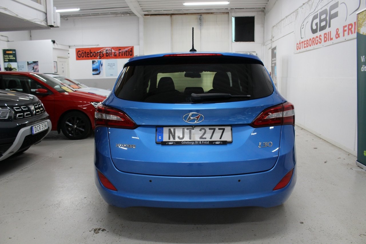 Hyundai i30 Kombi 1.6 GDI Comfort 2017, photo 5/10