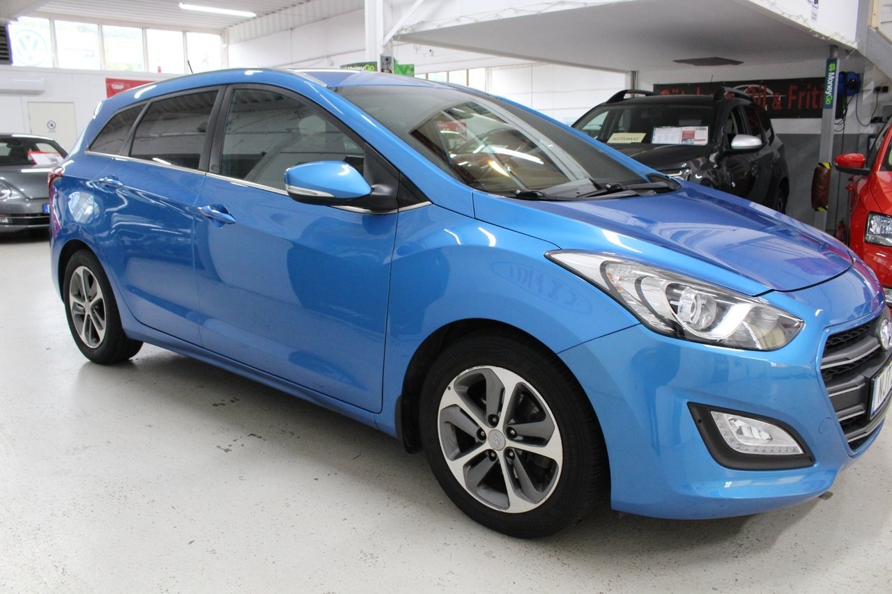 Hyundai i30 Kombi 1.6 GDI Comfort 2017, photo 7/10