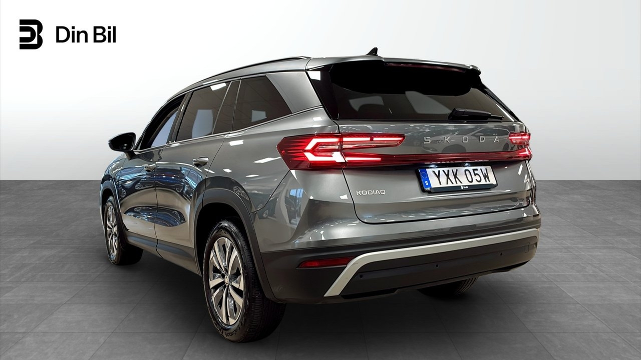 Skoda Kodiaq 2024, photo 3/10