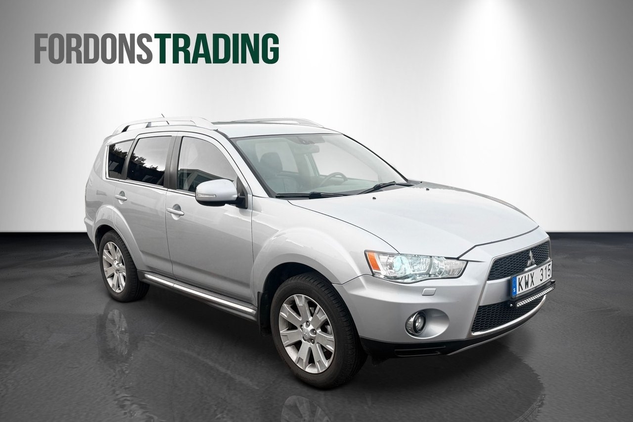 Mitsubishi Outlander 2.4 170hk 4WD 2010, bild 6/9