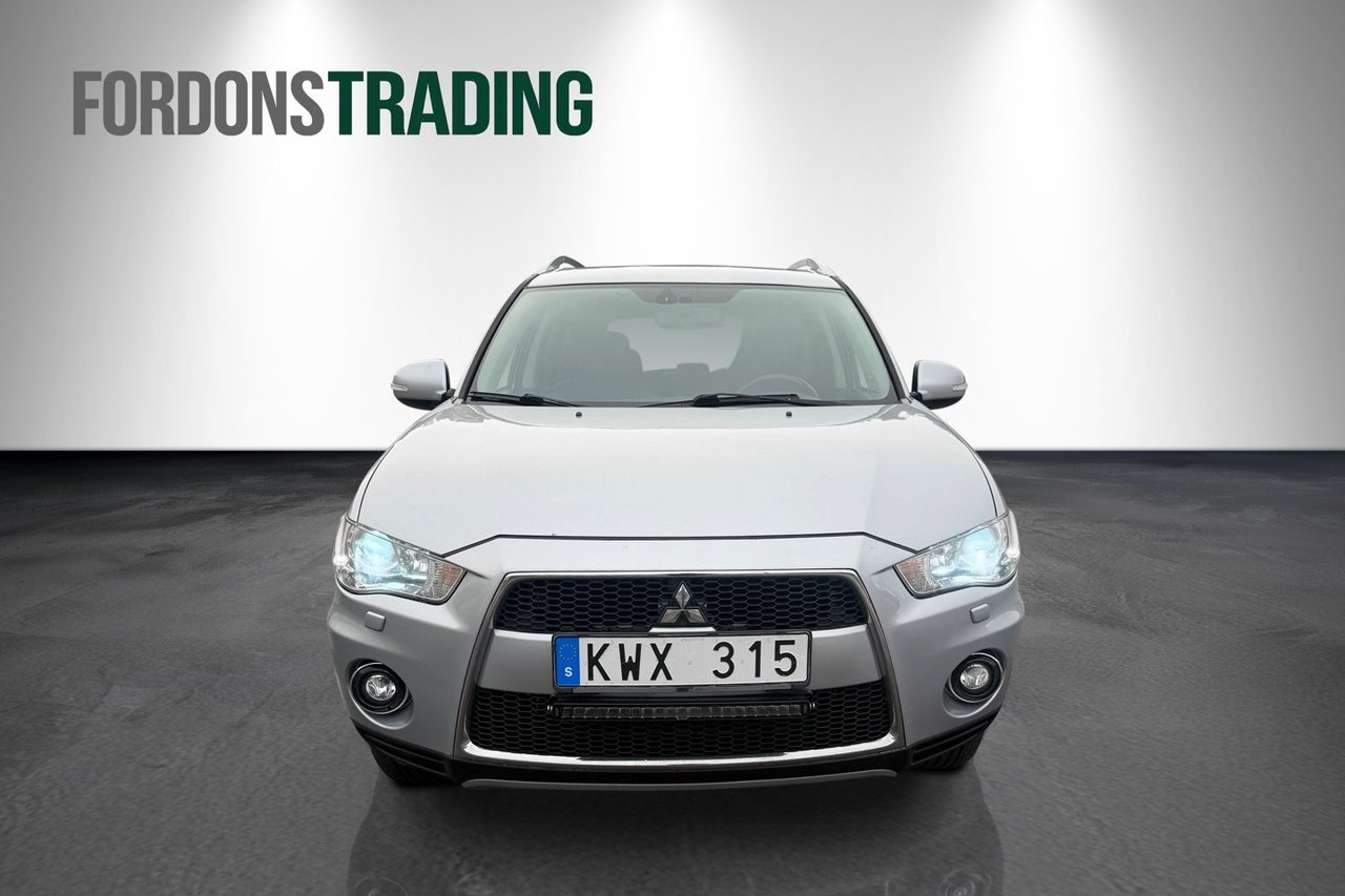 Mitsubishi Outlander 2.4 170hk 4WD 2010, bild 5/9