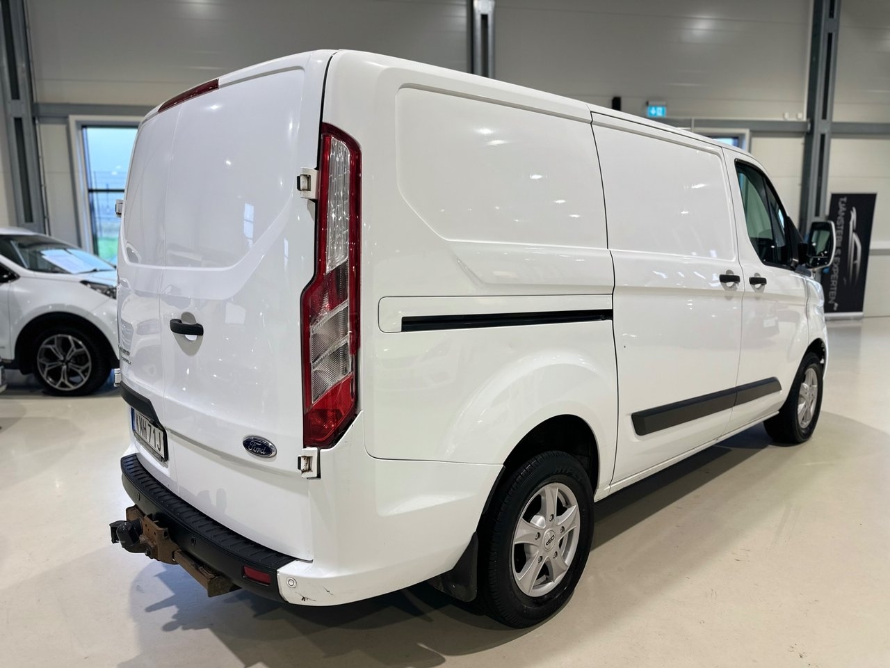 Ford Transit Custom 2021, photo 4/10