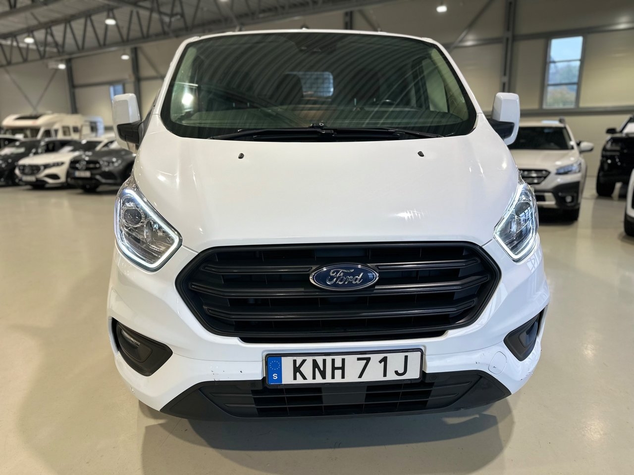 Ford Transit Custom 2021, photo 2/10