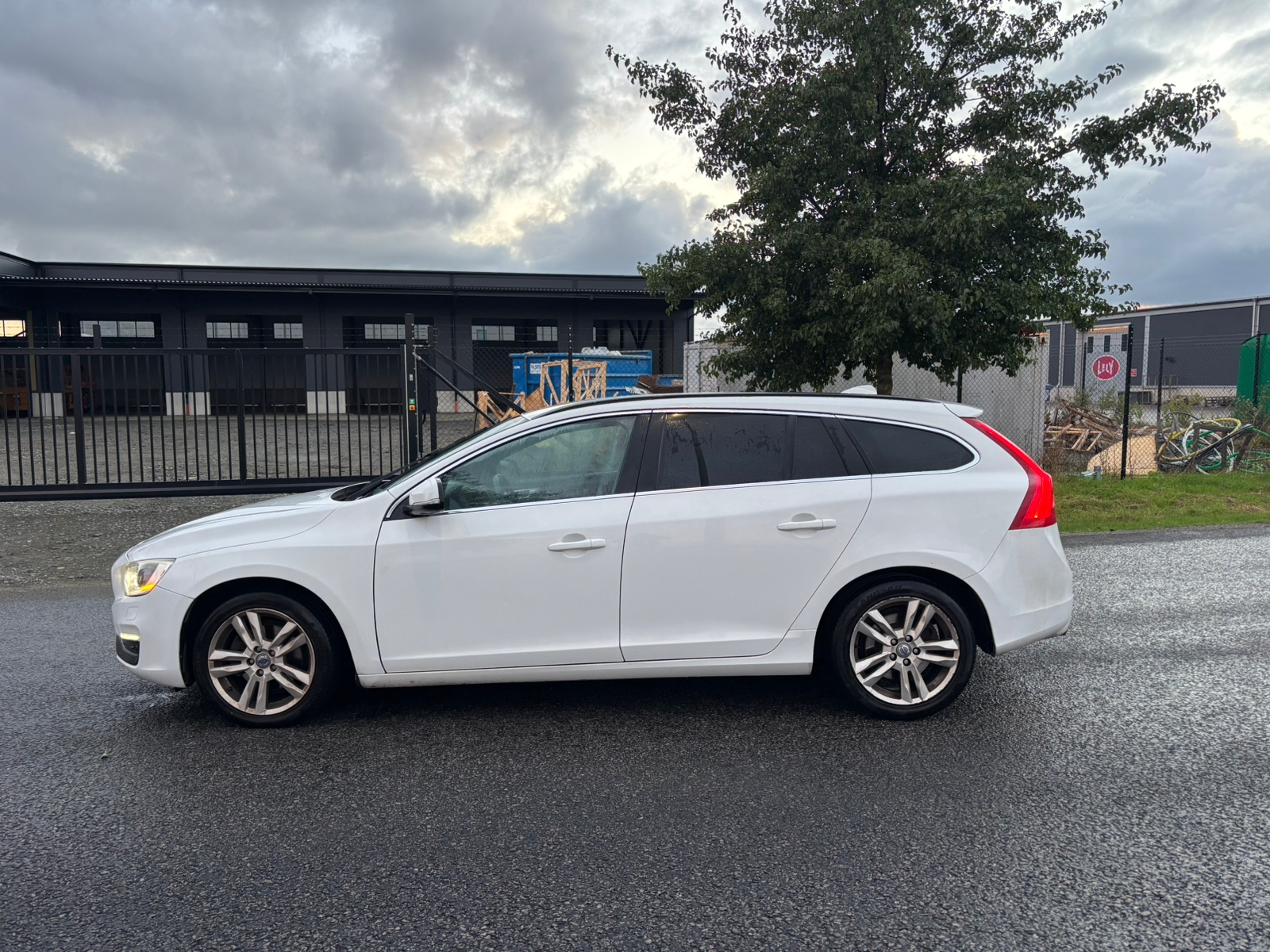 Volvo V60 D4 Manuell 2014, kuva 7/10