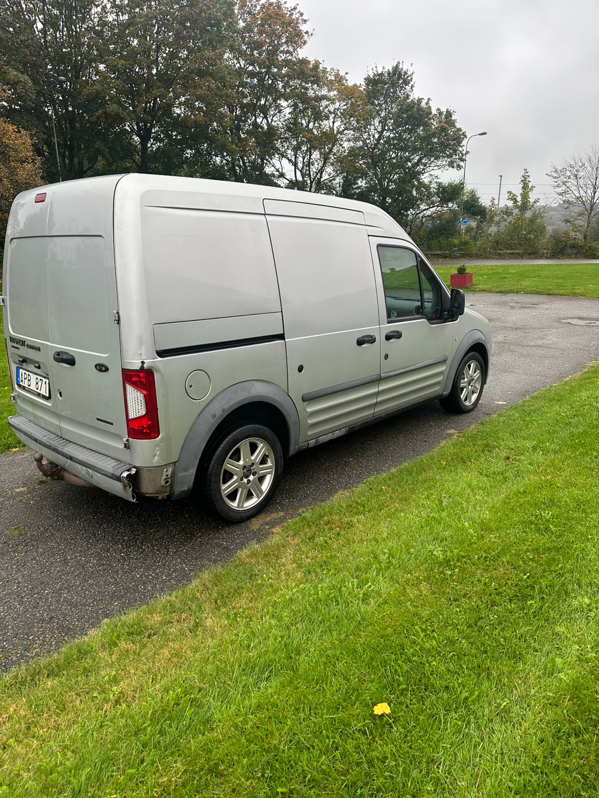 Ford Transit Connect 2010, kuva 4/7