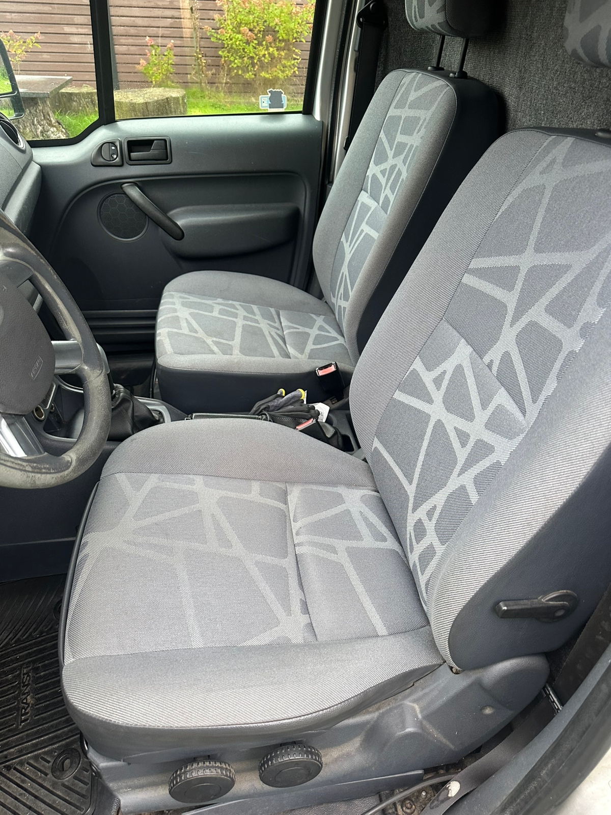 Ford Transit Connect 2010, kuva 6/7