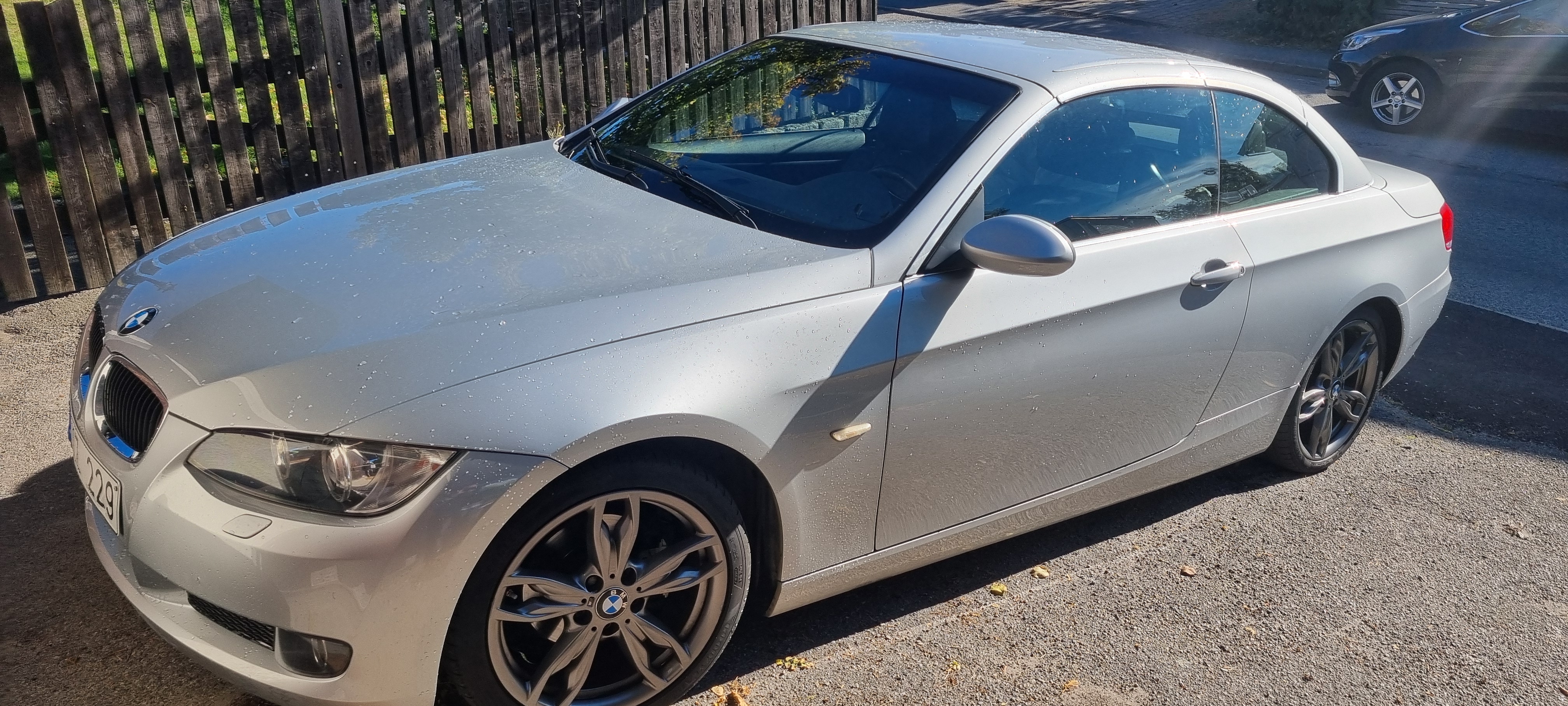 BMW 320 i Convertible Automatisk e93 2009, bild 2/4
