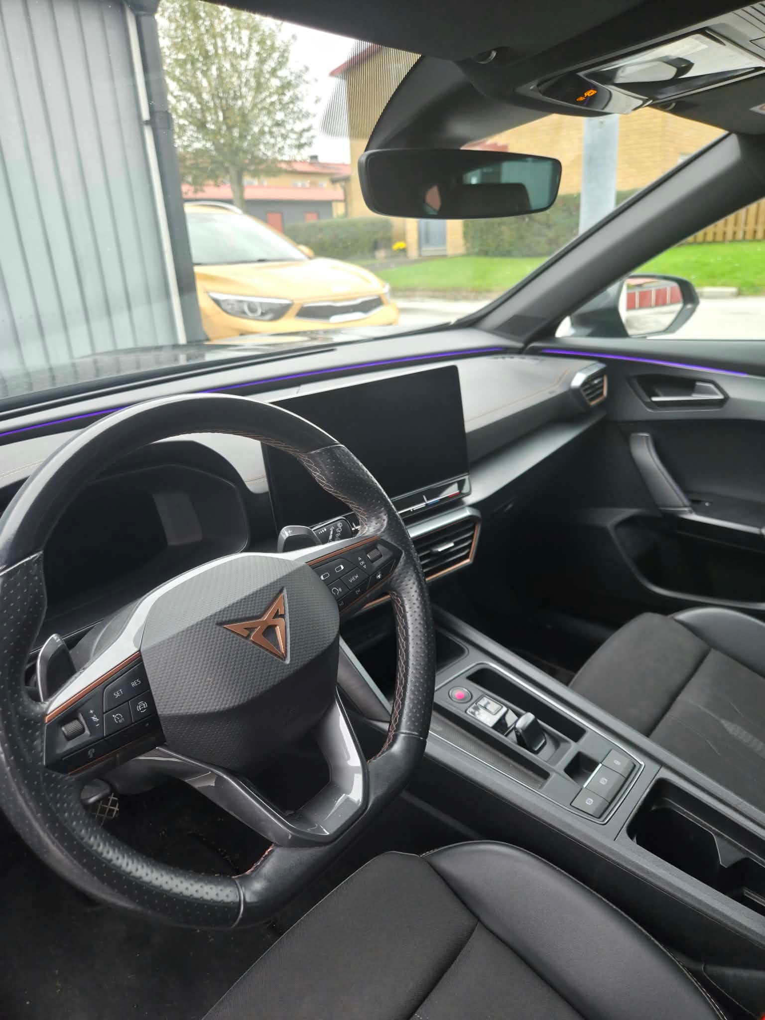 Cupra Formentor 1.5 TSI DSG Sekventiell 2023, bild 3/3