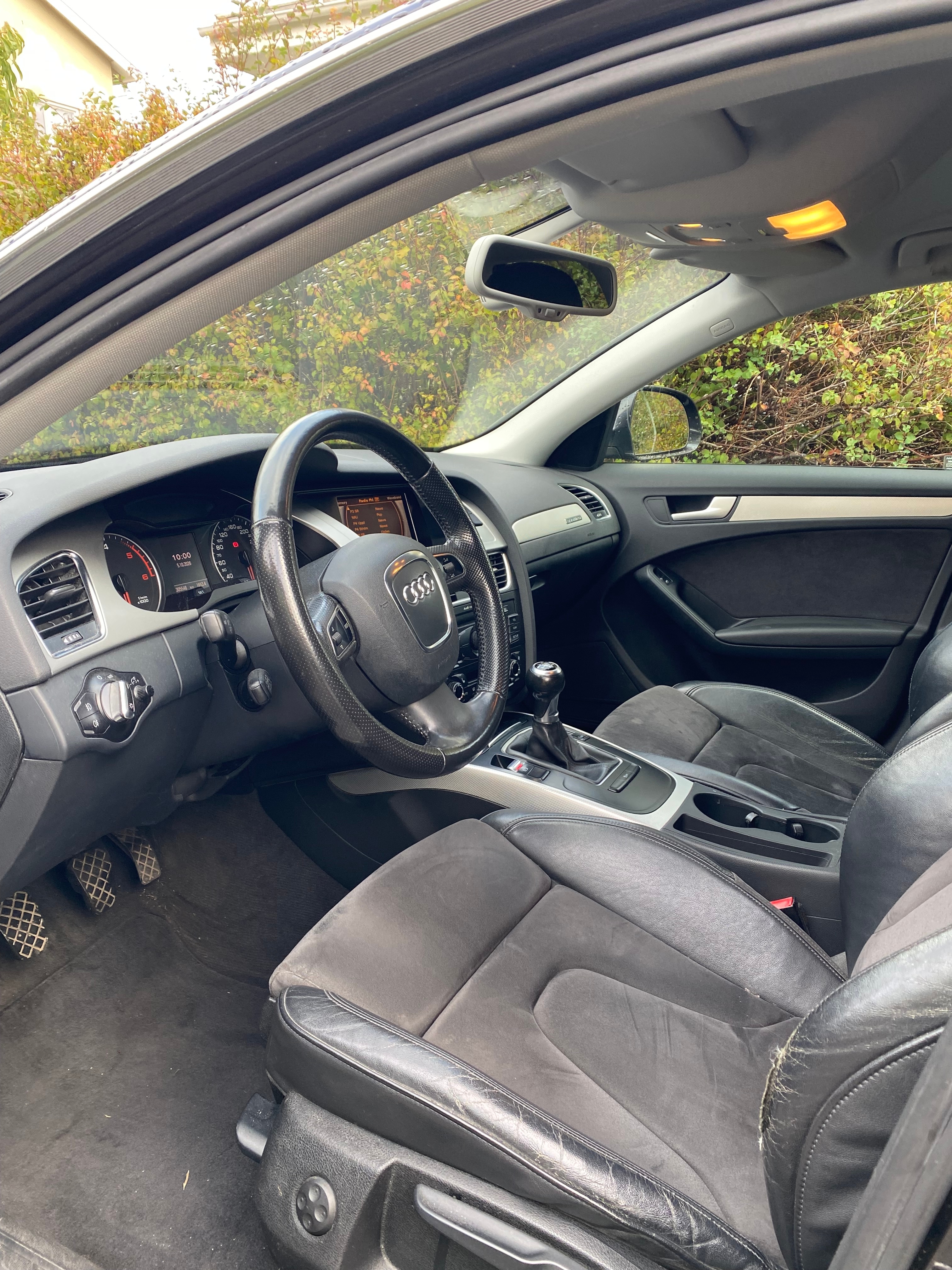 Audi A4 allroad 2011, photo 5/7