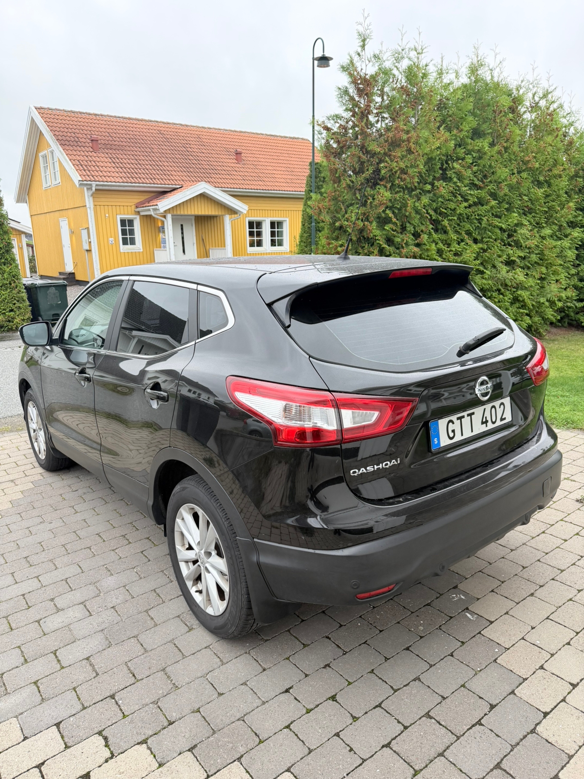 Nissan Qashqai 1.2 DIG-T XTRONIC-CVT 2017, bild 4/5