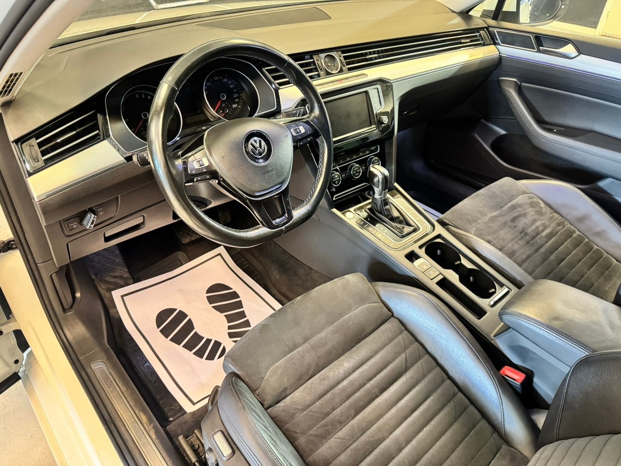 Volkswagen Passat GTE 2016, bild 4/10