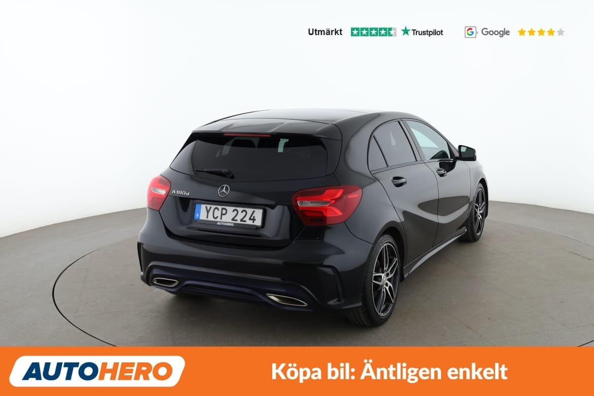 Mercedes-Benz A 180 AMG Night 2016, bild 6/10