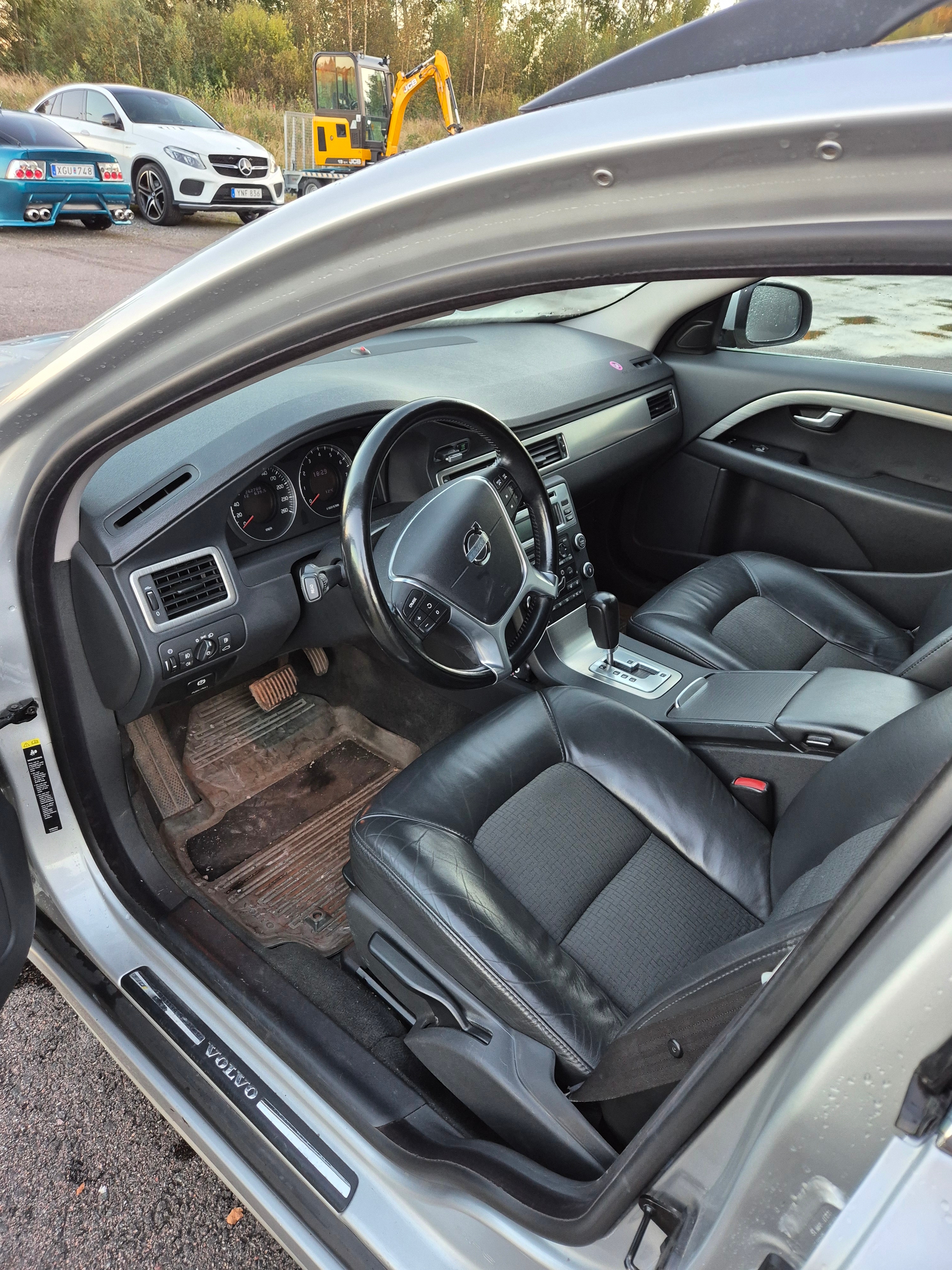 Volvo V70 2.0F Powershift 2010, kuva 5/7