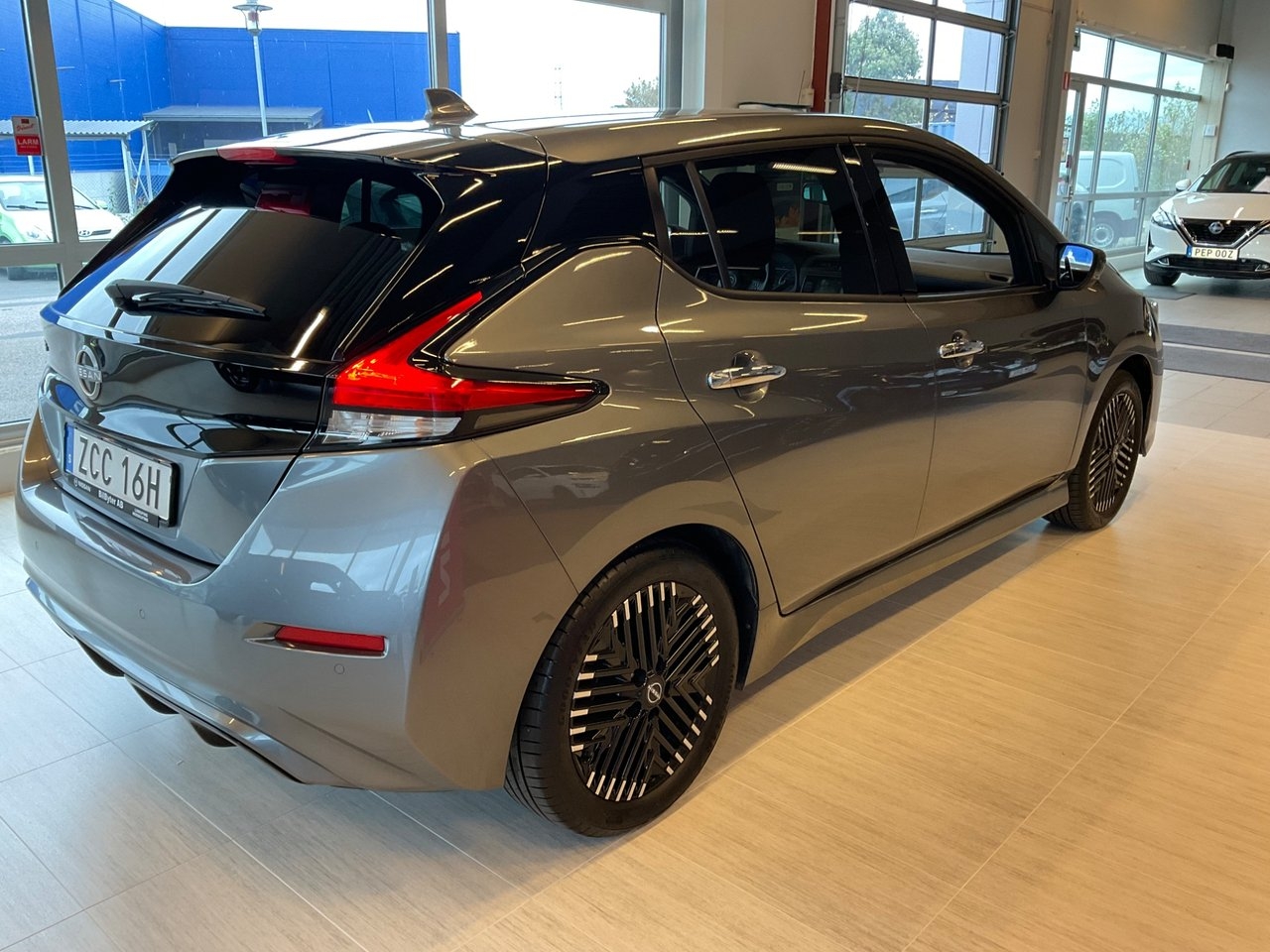 Nissan Leaf N-Connecta (150hk) S/V-hjul 2023, bild 4/10