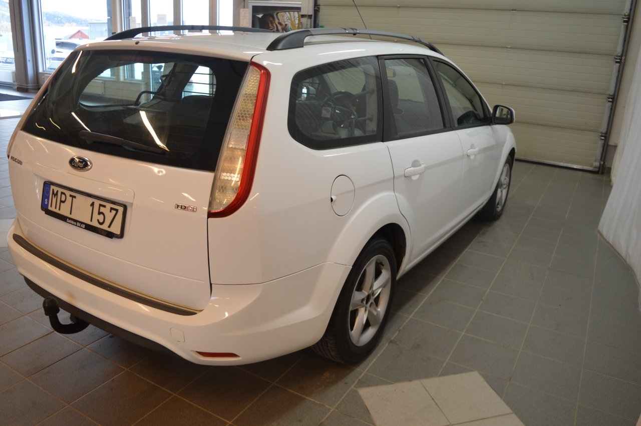 Ford Focus 2011, bild 4/10