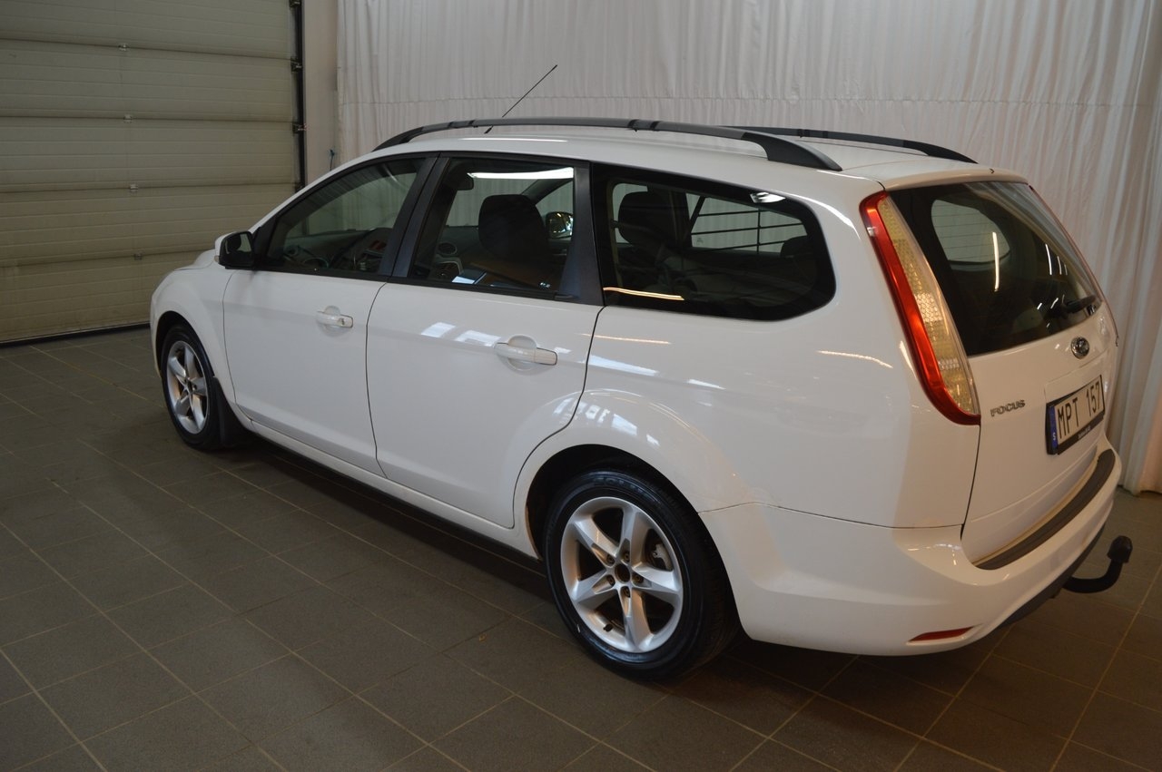 Ford Focus 2011, bild 6/10