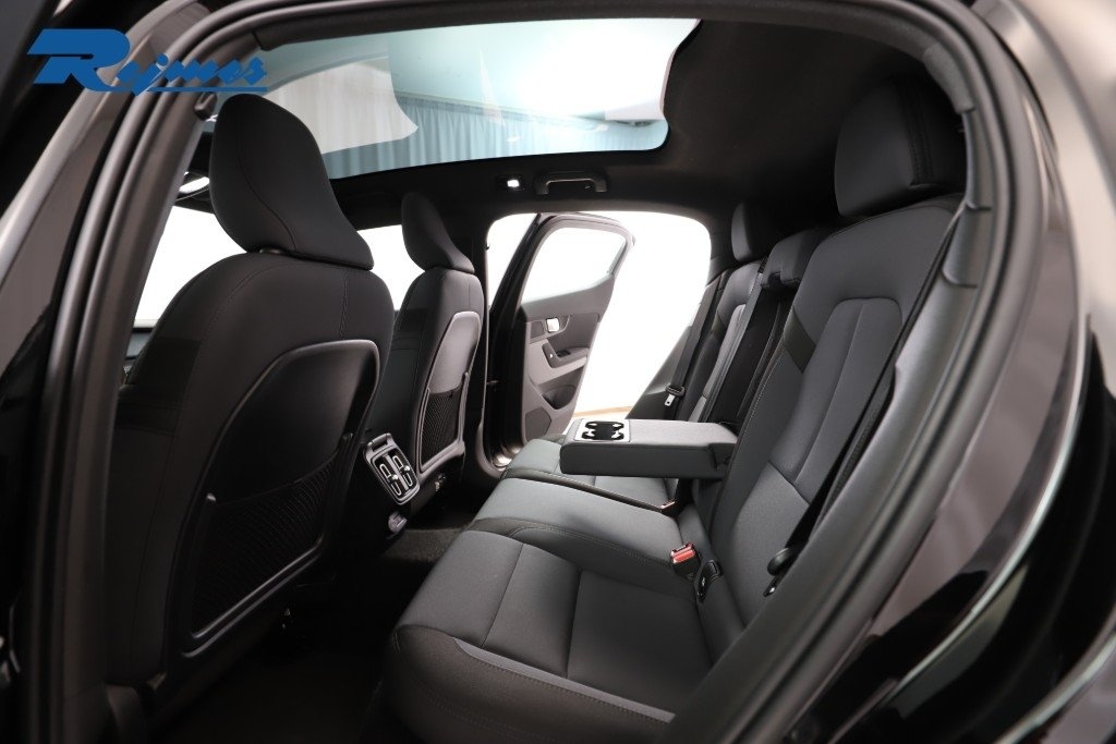 Polestar 2 2022, kuva 7/10