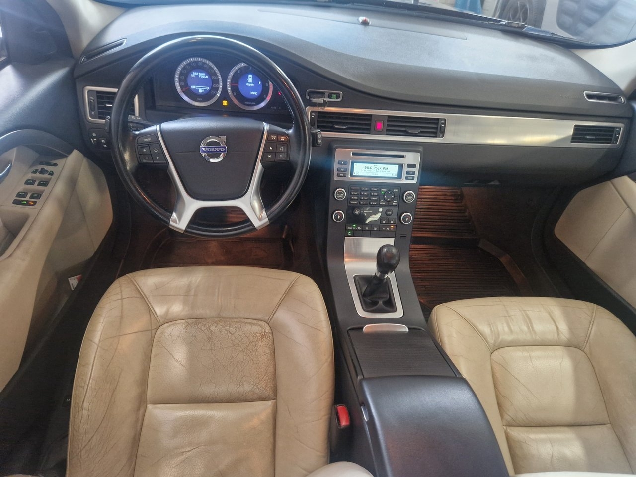 Volvo V70 Summum 2010, bild 6/10
