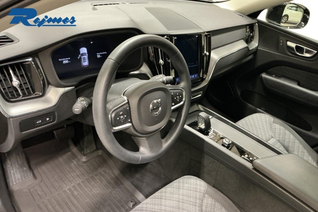 Volvo XC60 Recharge T6 Core Edition 2024, kuva 6/10