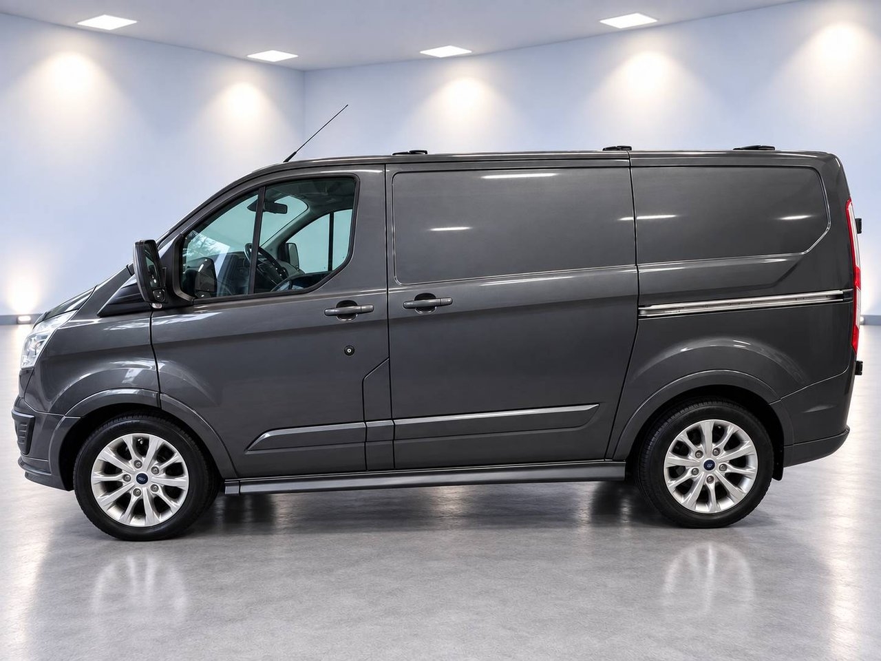 Ford Transit Custom 2018, kuva 4/10