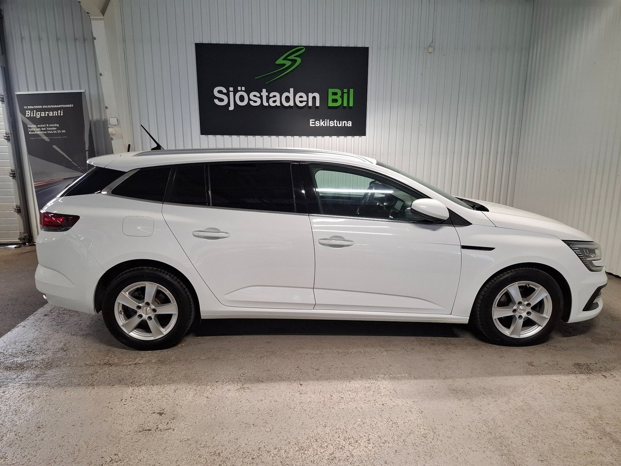 Renault Megane 2021, photo 6/10