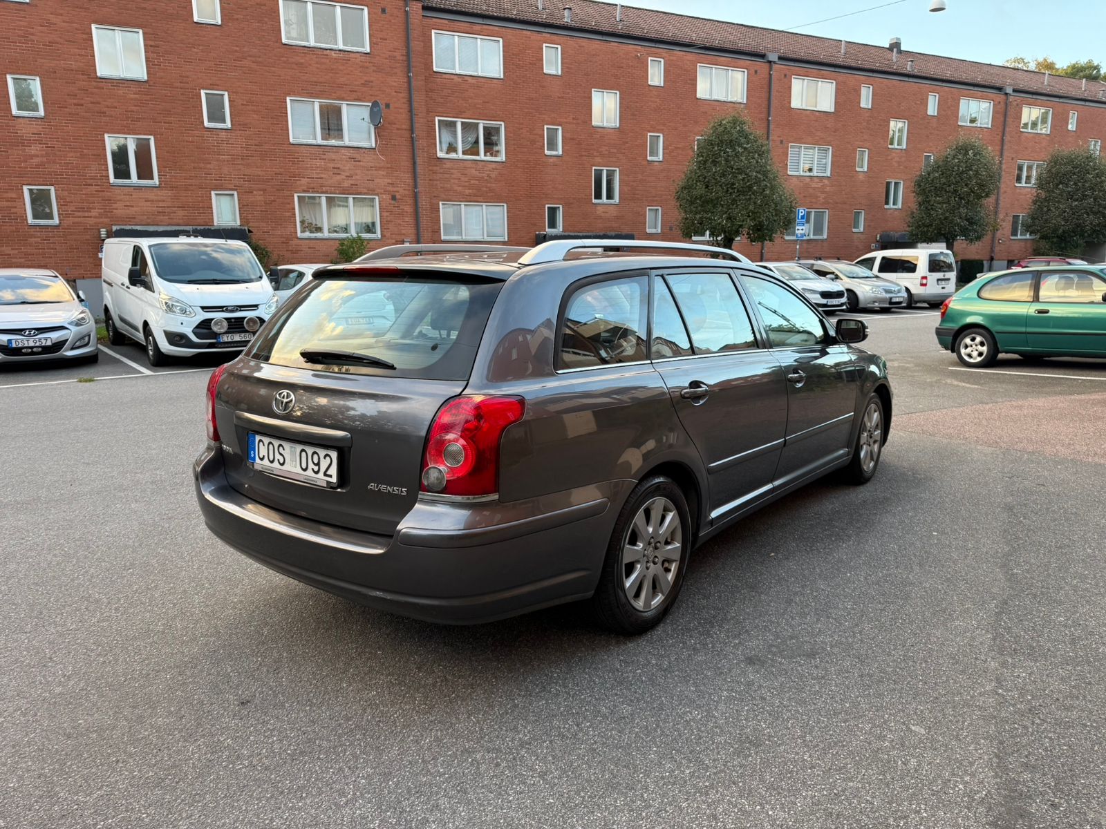 Toyota Avensis 2008, bild 4/10
