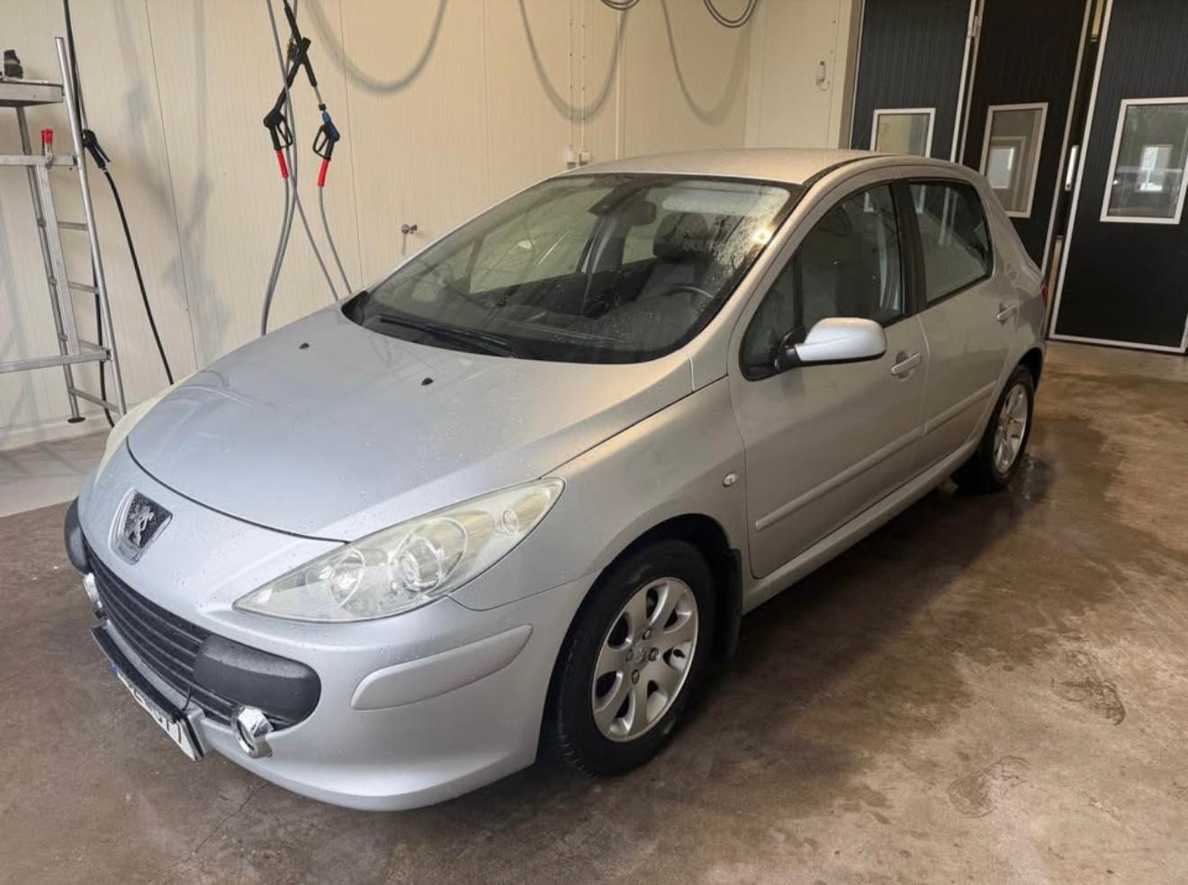 Peugeot 307