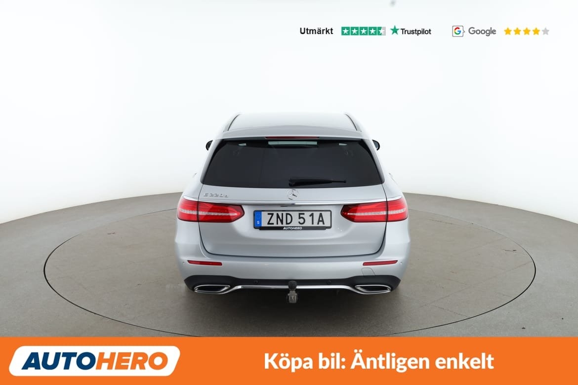 Mercedes-Benz E 2020, bild 4/10