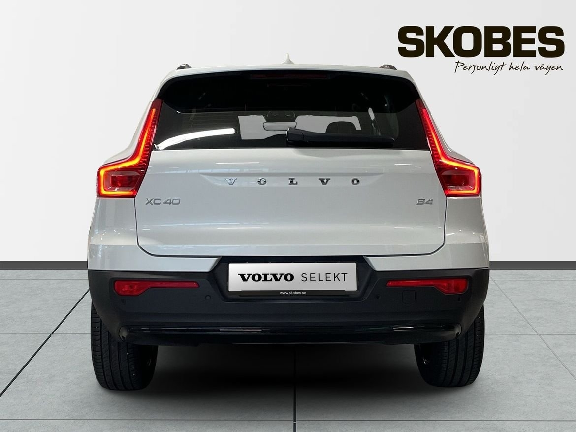 Volvo XC40 B4 FWD Bensin Plus Dark 2026, kuva 7/10