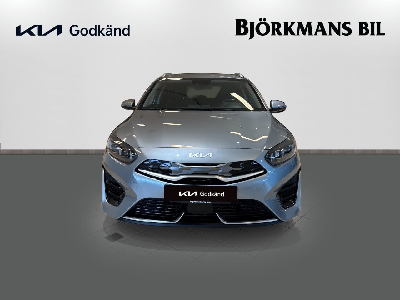 Kia Ceed SW PLUG-IN HYBRID ACTION 2024, kuva 2/10
