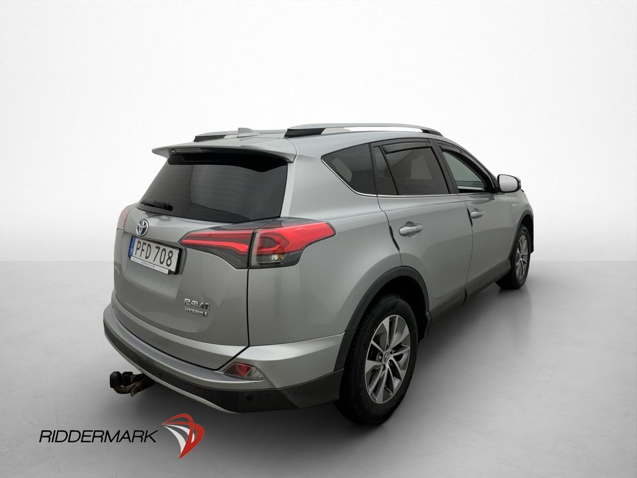 Toyota RAV4 Hybrid AWD Active Drag 2017, photo 6/10