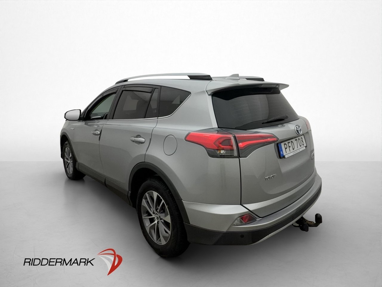 Toyota RAV4 Hybrid AWD Active Drag 2017, photo 5/10