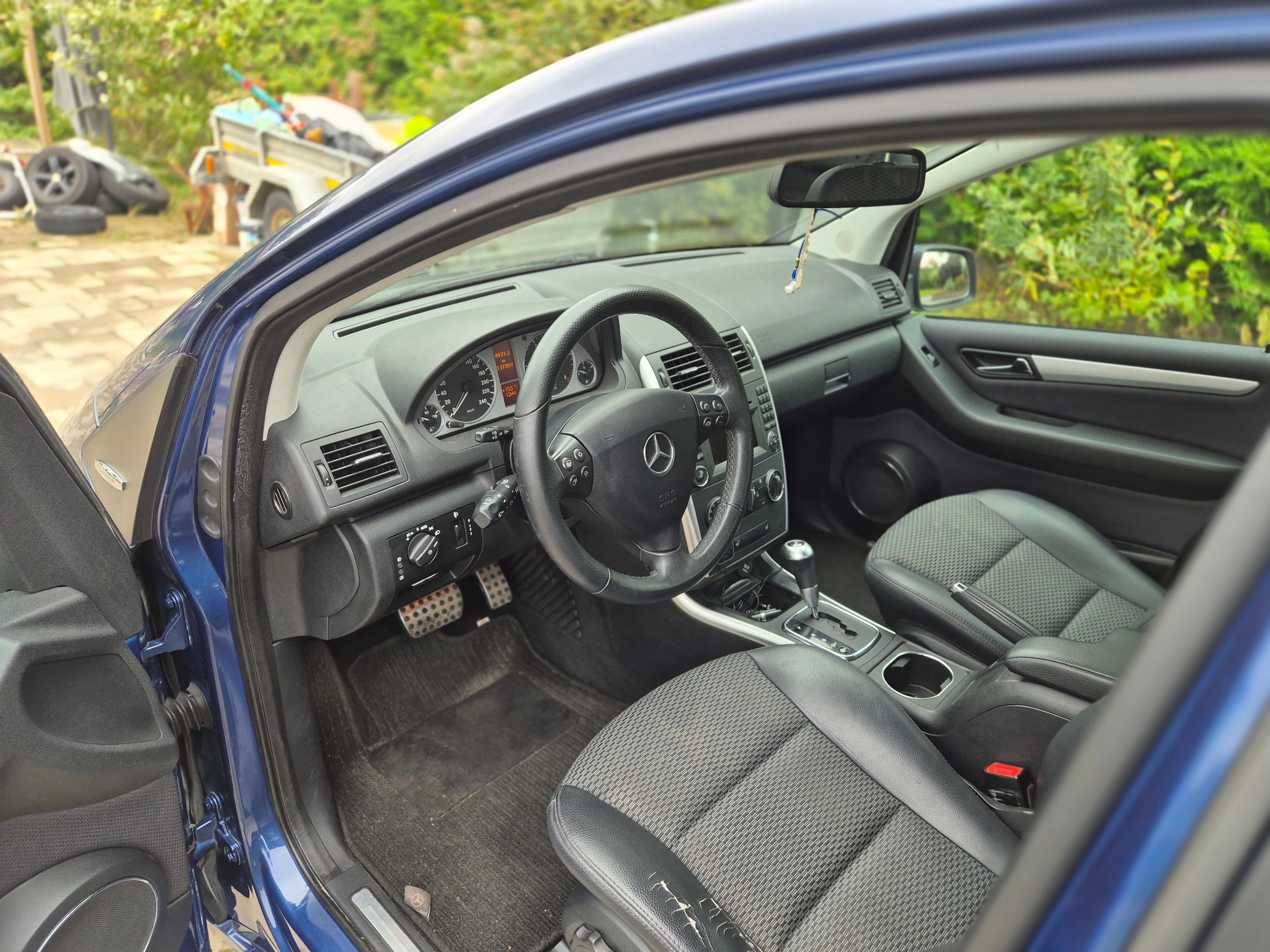 Mercedes-Benz A 2011, photo 6/7
