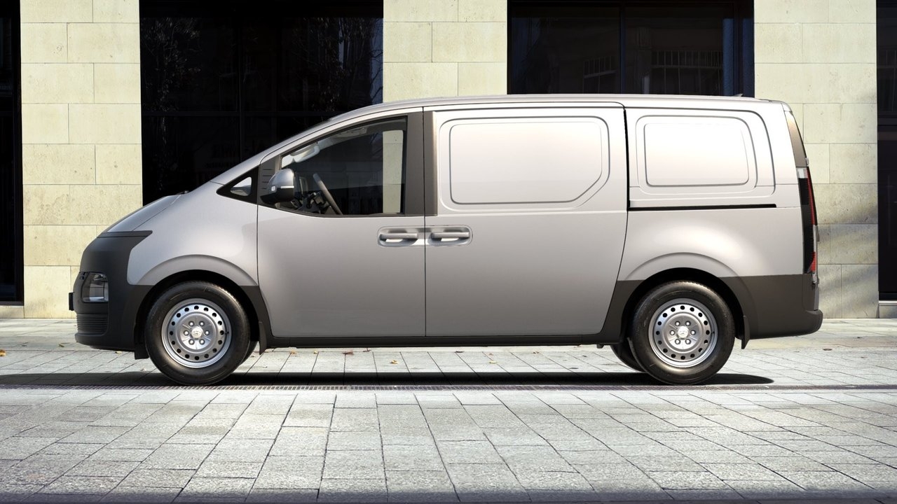 Hyundai Staria 84kWh CARGO 3-SITS 2027, photo 2/9
