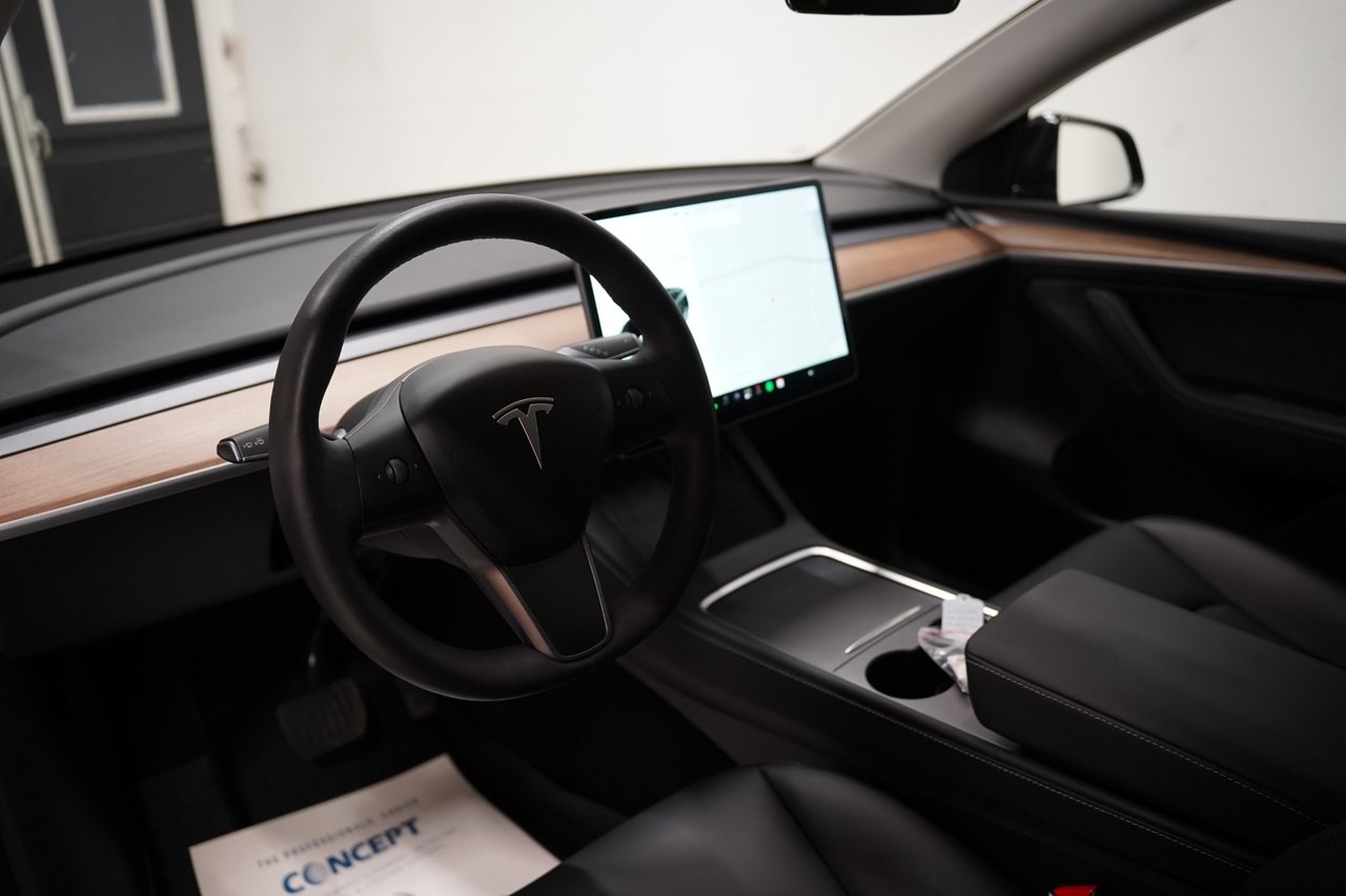 Tesla Model Y 2021, bild 6/10
