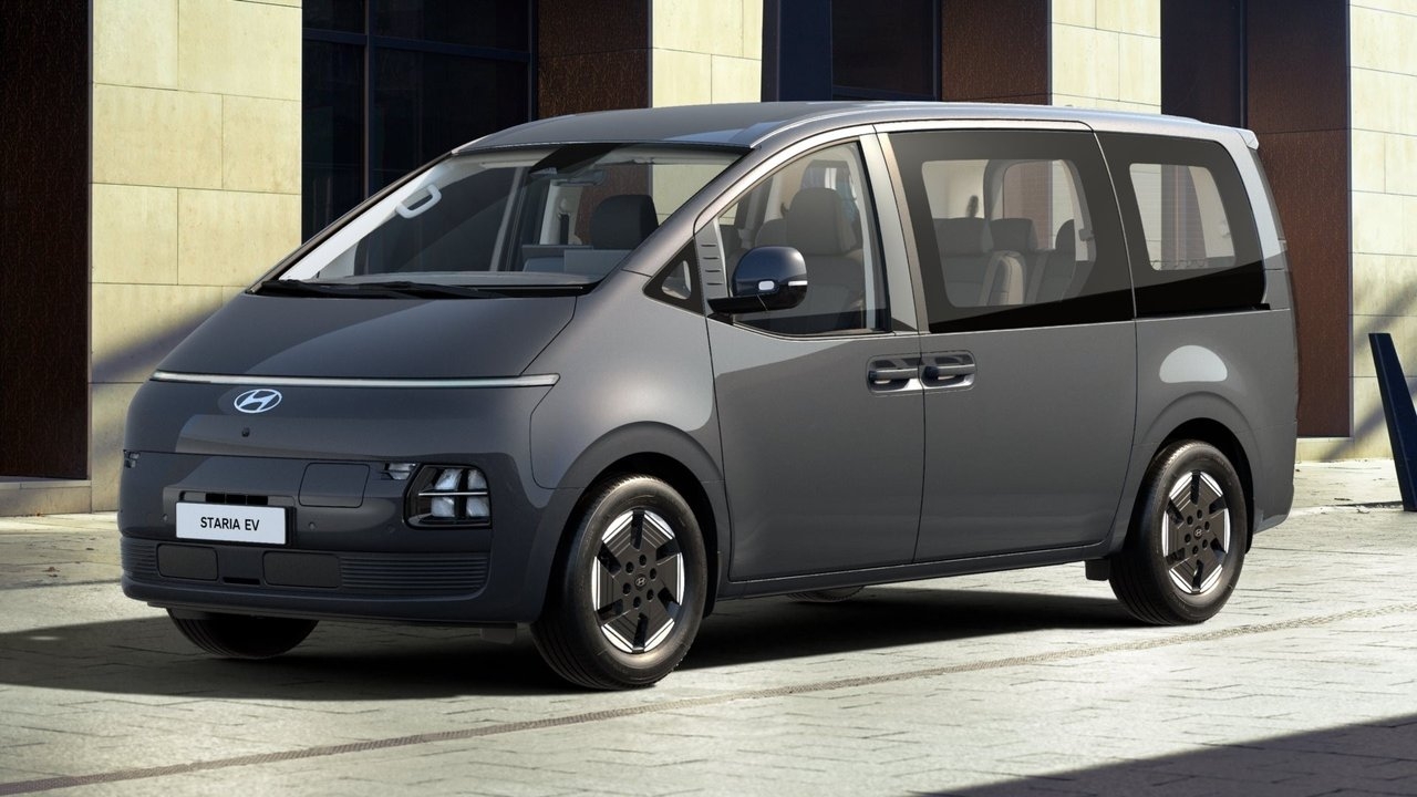 Hyundai Staria