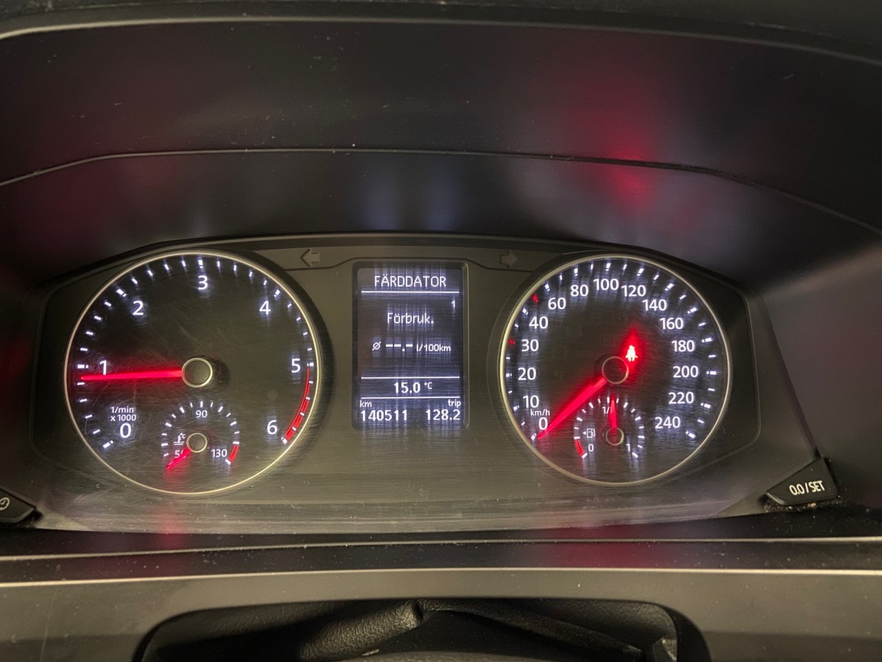 Volkswagen Transporter 2018, bild 6/7