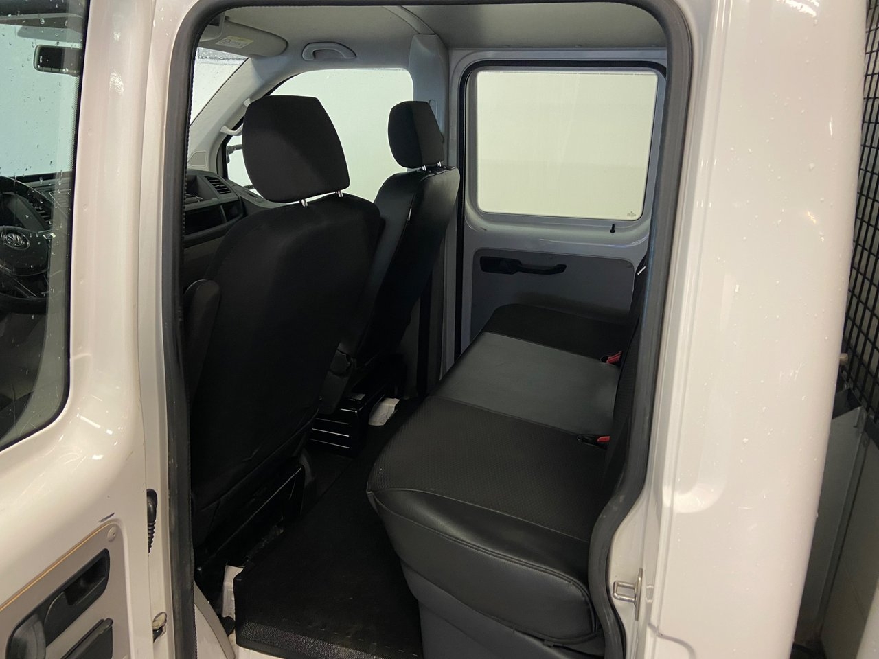 Volkswagen Transporter 2018, bild 3/7