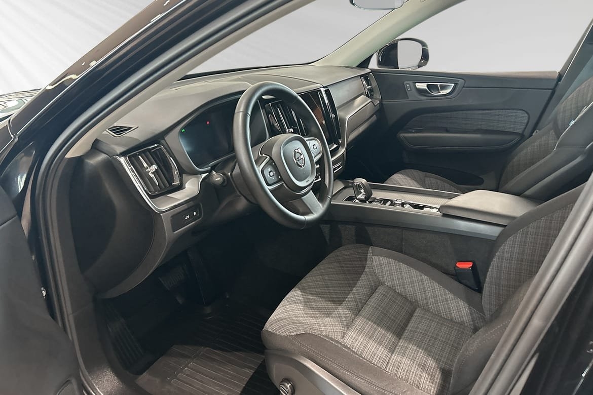 Volvo XC60 2025, kuva 7/10