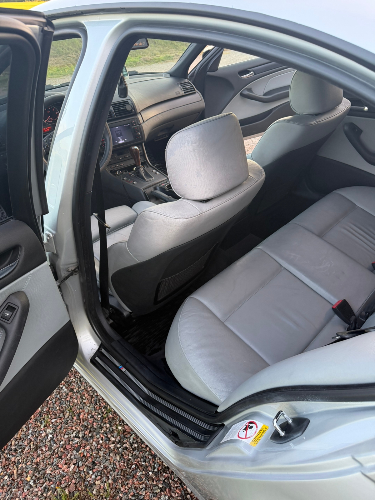 BMW 330xi 2003, kuva 5/6