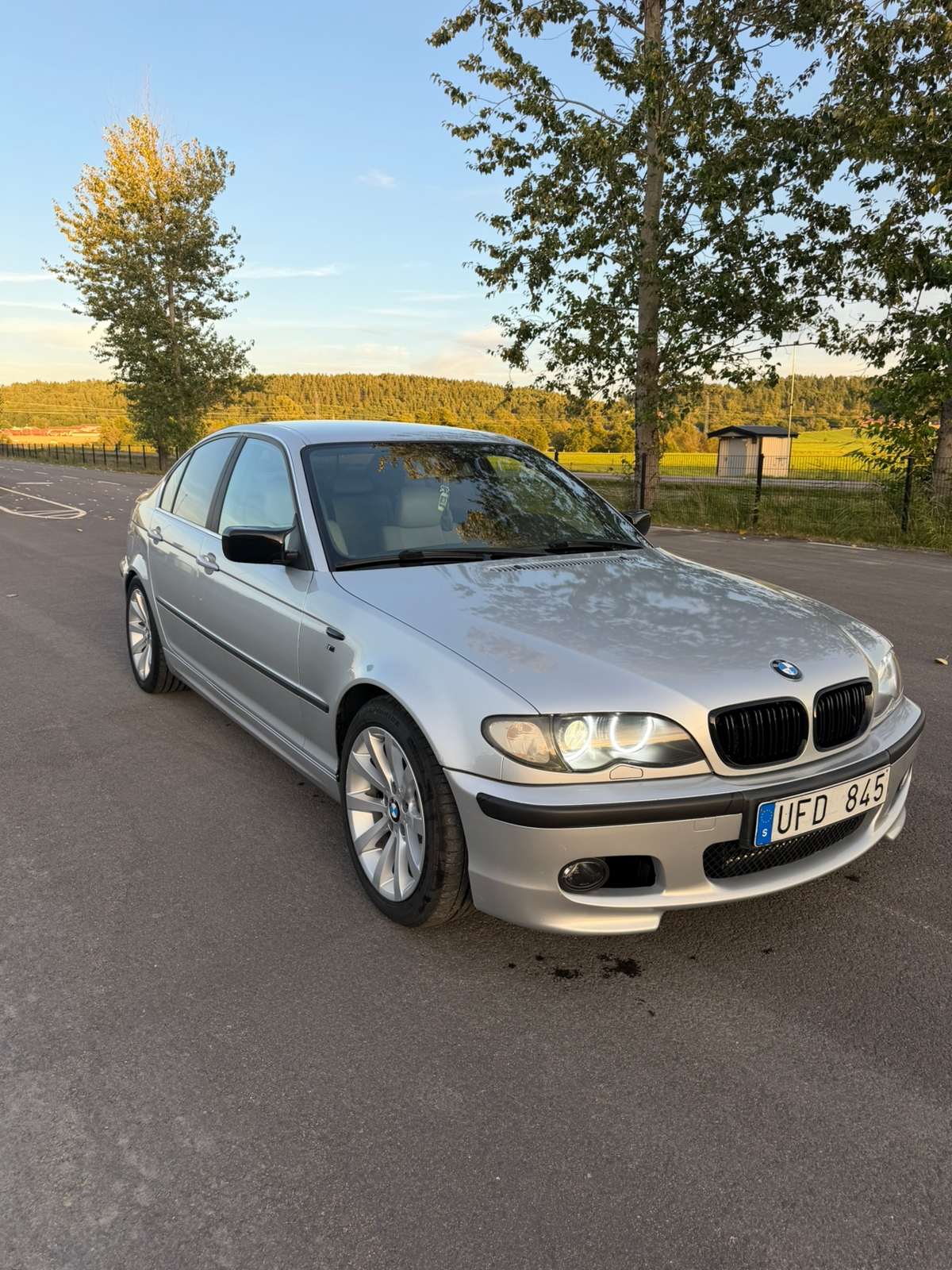 BMW 330xi 2003, kuva 6/6
