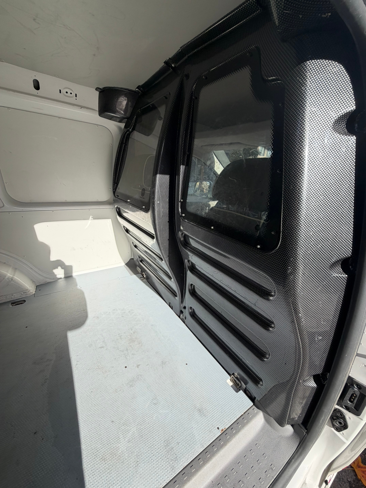 Volkswagen Caddy 2008, bild 3/6